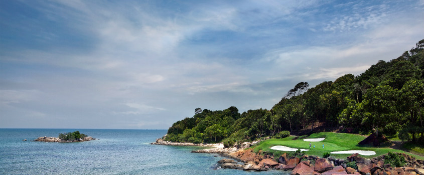 Ria-Bintan-Golf-Club-in-Bintan, Indonesia